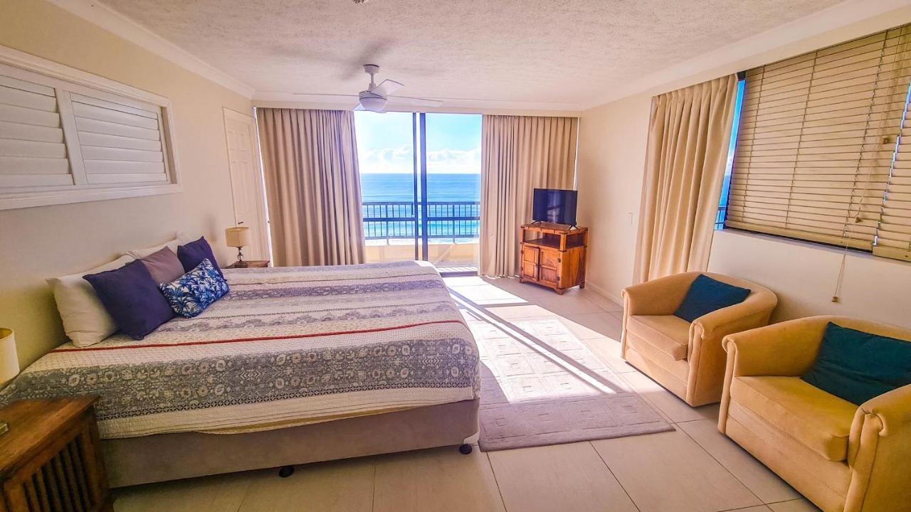 Pelican Sands Beach Resort Gold Coast Eksteriør bilde