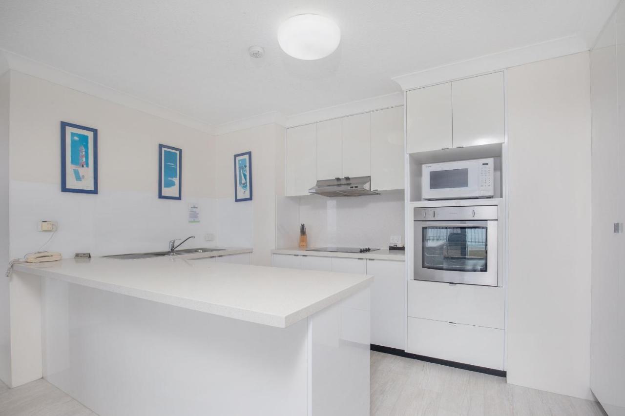 Pelican Sands Beach Resort Gold Coast Eksteriør bilde