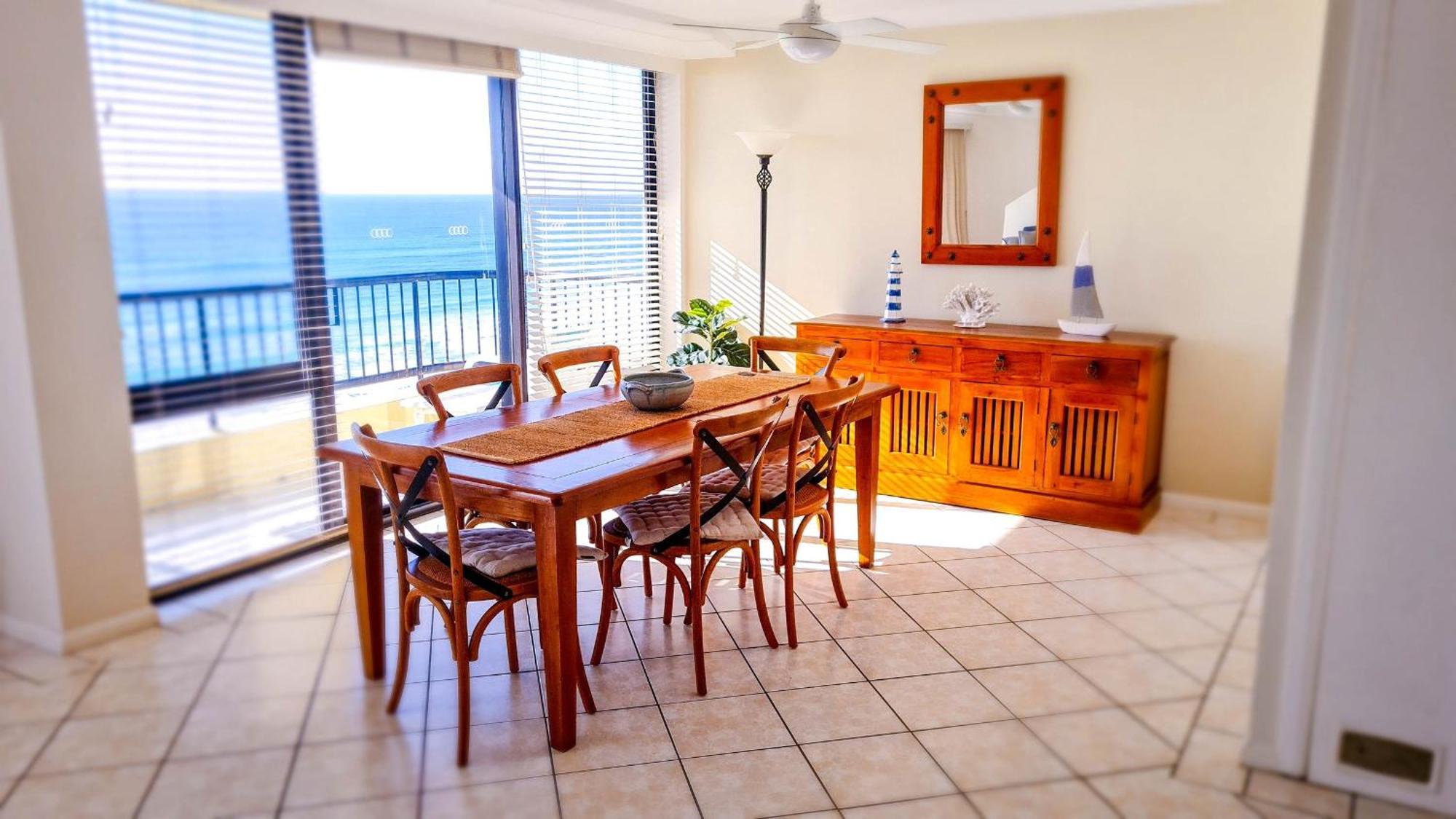 Pelican Sands Beach Resort Gold Coast Eksteriør bilde