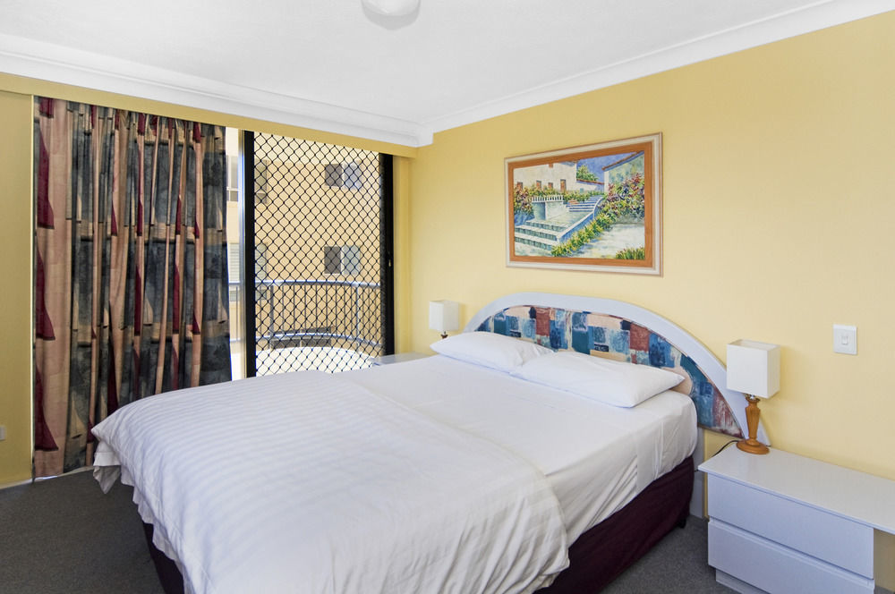 Pelican Sands Beach Resort Gold Coast Eksteriør bilde
