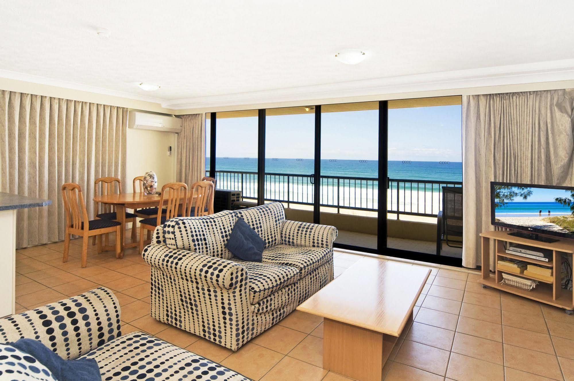 Pelican Sands Beach Resort Gold Coast Eksteriør bilde