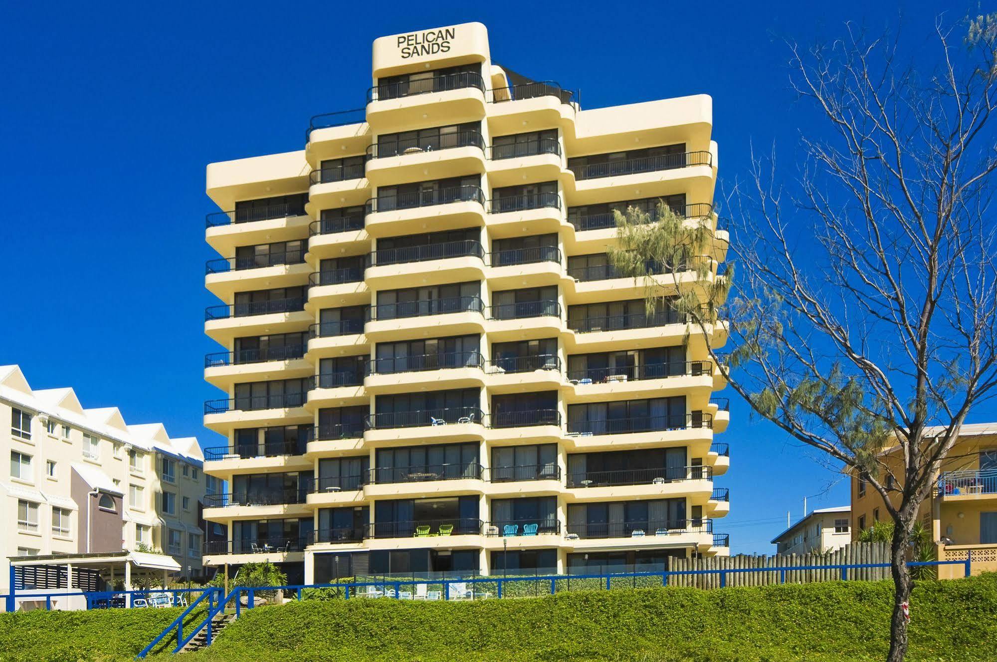 Pelican Sands Beach Resort Gold Coast Eksteriør bilde